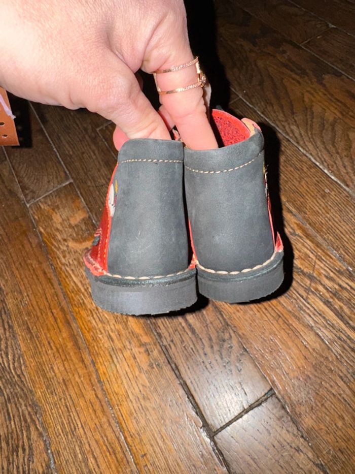 Chaussures en cuir babybotte  Taille 21 Jamais porté - photo numéro 3