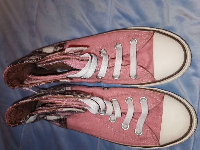 Converse - photo numéro 2