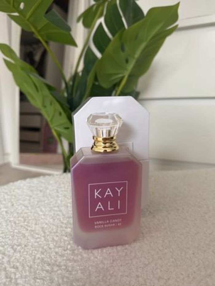 Kayali Vanilla Candy | 42 – 100 ml – Parfum sucré & irrésistible Neuf - photo numéro 3