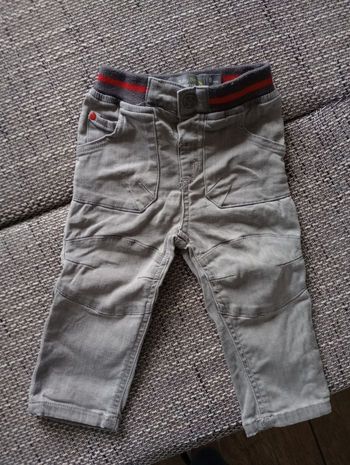 Jeans gris 9mois taille élastique