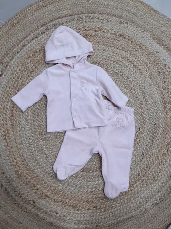 Ensemble gilet à capuche et pantalon Tout Simplement naissance
