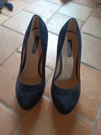 Chaussures escarpins noirs