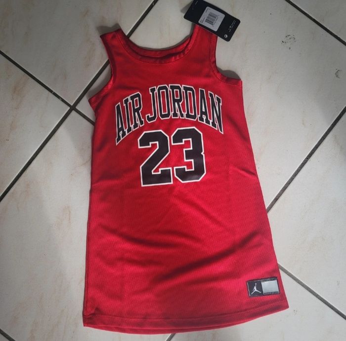 Robe bébé Jordan fille