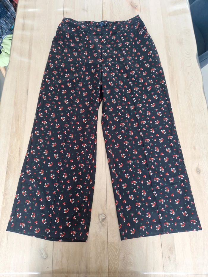 Beau pantalon taille 44 XXL