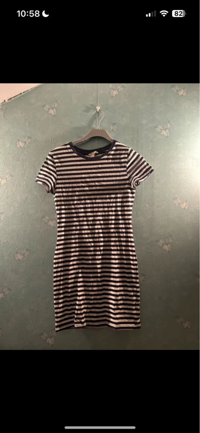 Robe courte - photo numéro 2