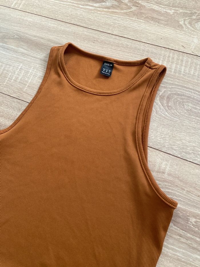 T-shirt taille M - photo numéro 2