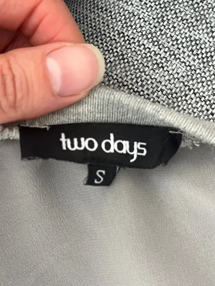 Veste/gilet gris en soie Two Days - photo numéro 7
