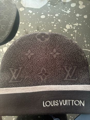 Bonnet lv