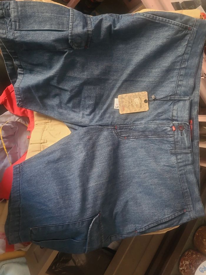 Short jean