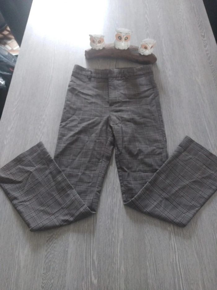 Pantalon a carreaux stradivarius gris taille 36 - photo numéro 1