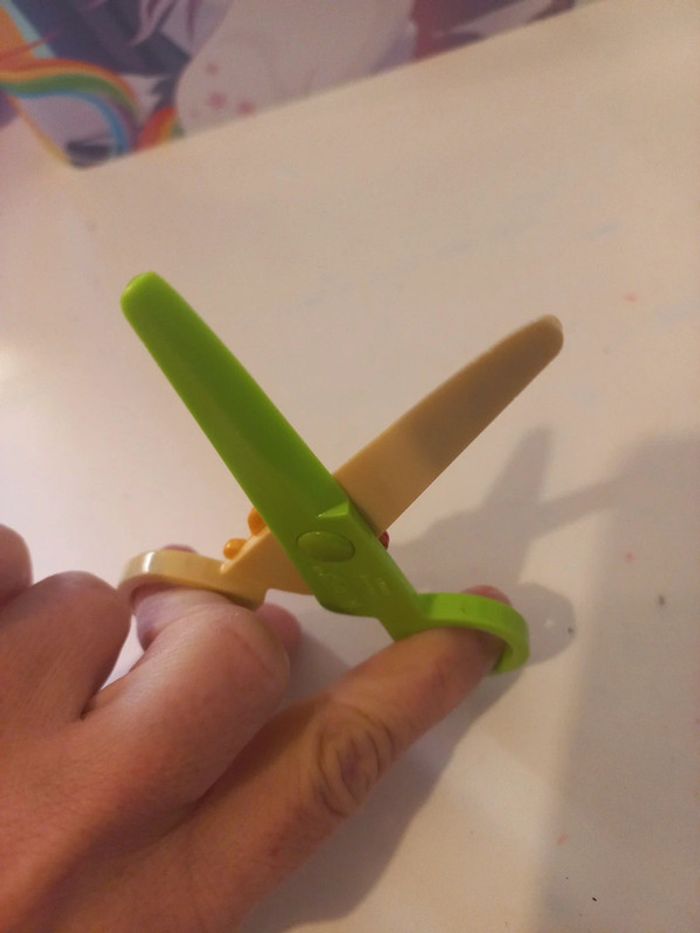 Ciseau d'apprentissage - photo numéro 2