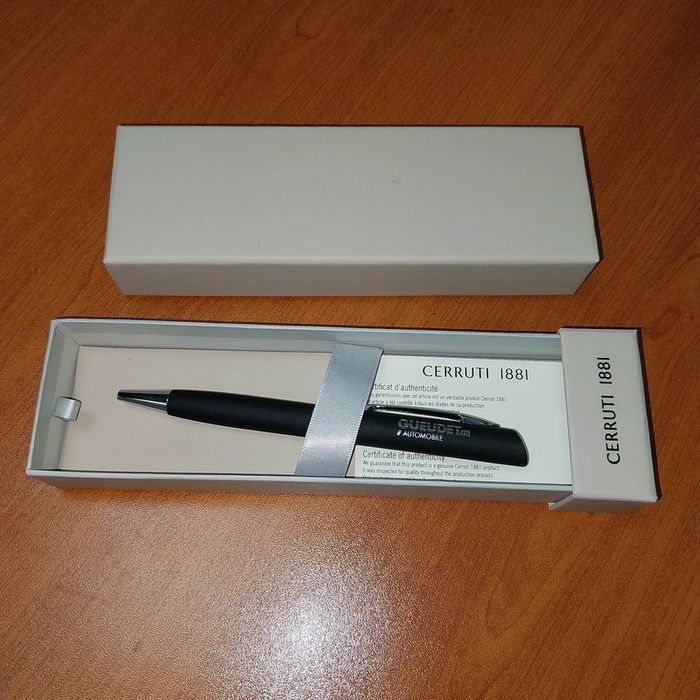 Stylo bille noir Cerruti 1881