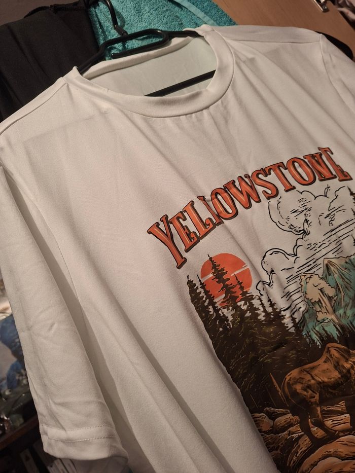 Tee-shirt yellowstone - photo numéro 2
