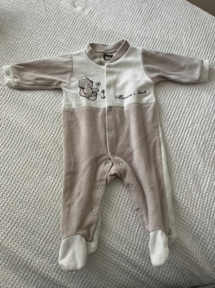 Lot pyjamas - photo numéro 4