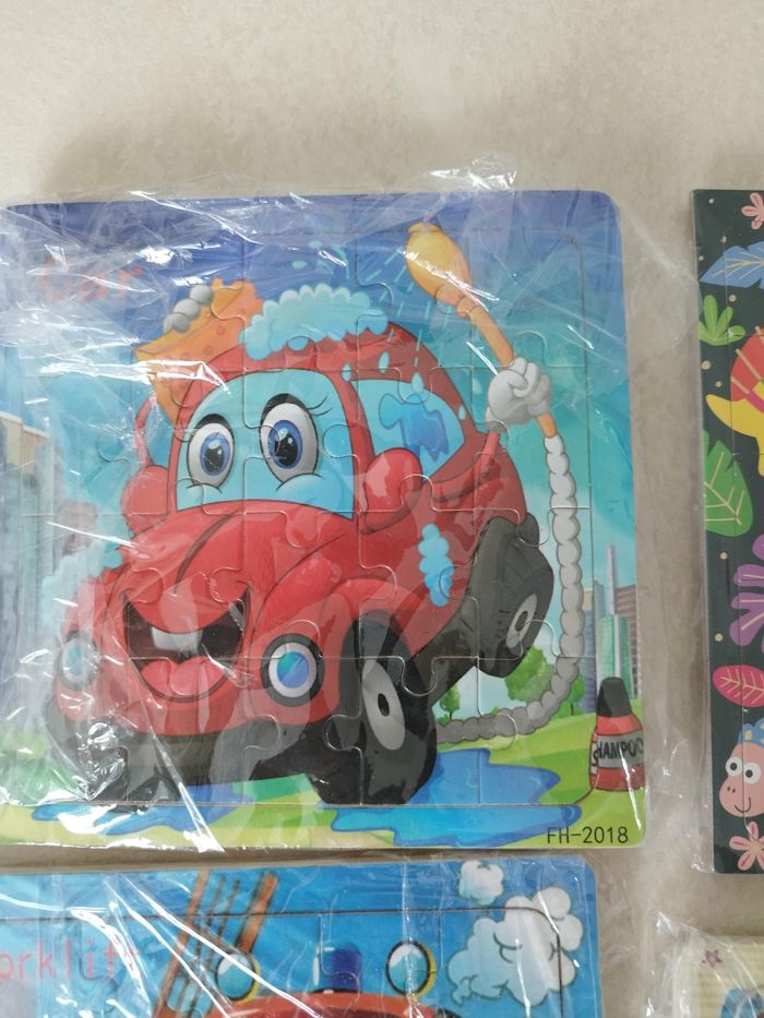 Puzzles enfants très colorés en bois images de bulldozer voiture alphabet chiffre+ dinosaures - photo numéro 2