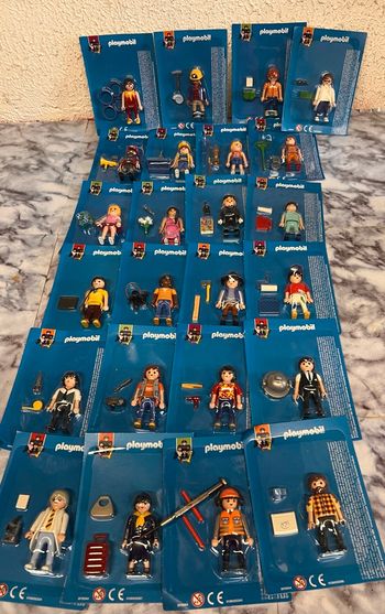 Personnage playmobil neuf 2€