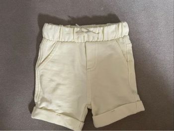 2 shorts  été bébé 3M