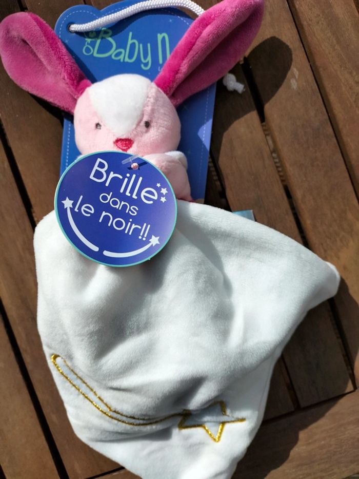 Babynat doudou lapin luminescent