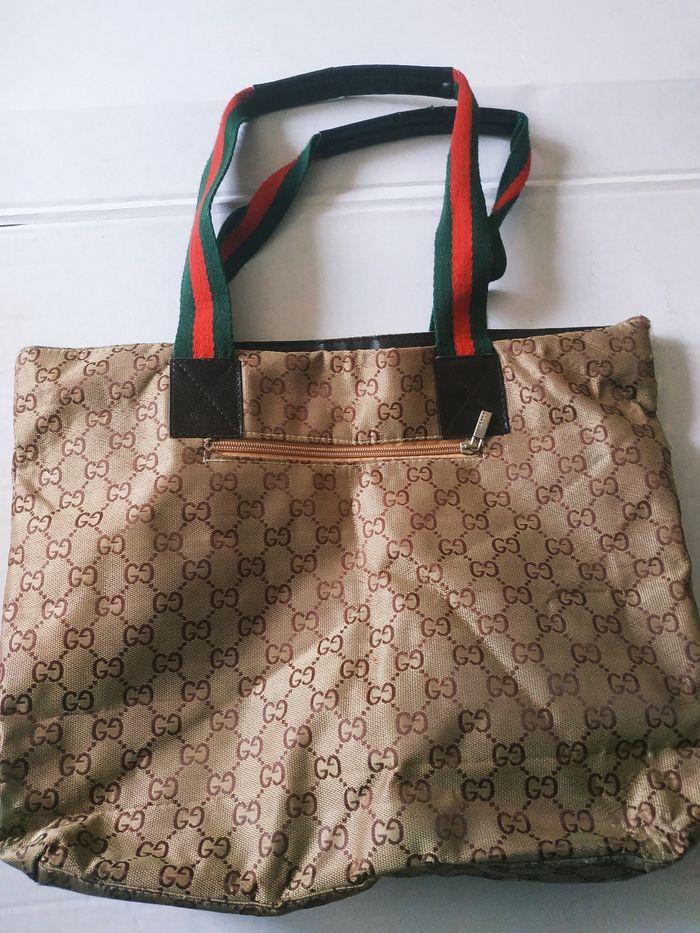 Sac a main - photo numéro 2