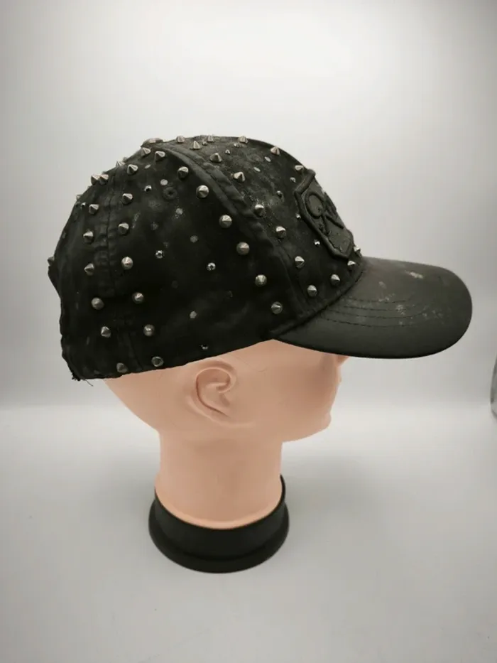 Casquette taille ajustable piques métal Redfills - photo numéro 3