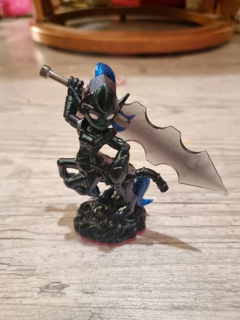 Figurine Skylanders Trap Team Knight Mare