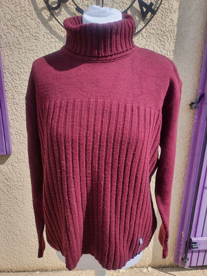 Pull col roulé