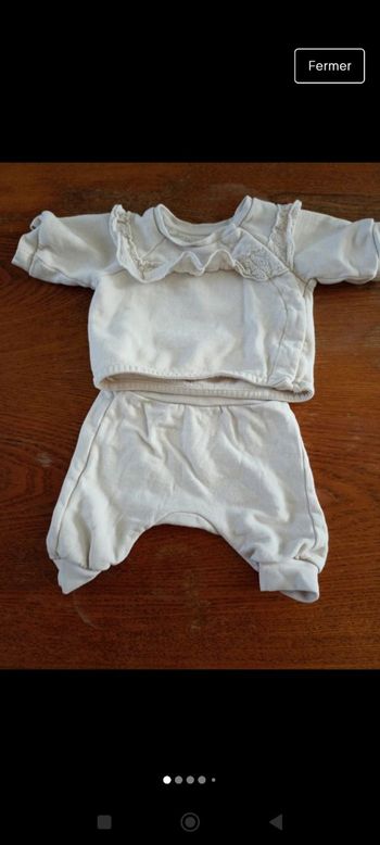 Ensemble jogging beige taille 0 mois H&M