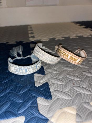 Lot de 3 bracelets en toile / tissu, CD j'adior