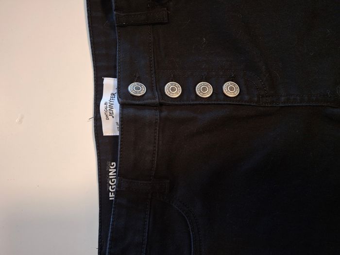 Vend ces 2 jeans Jennyfer taille 30 - photo numéro 6