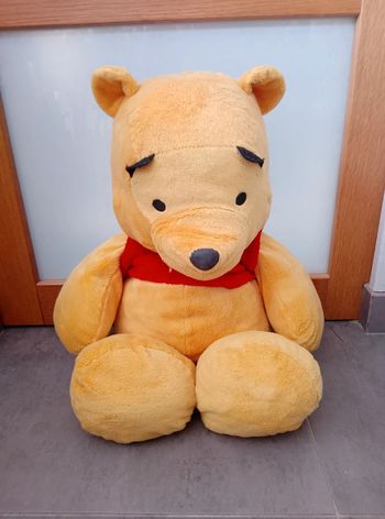 Grande peluche Winnie l'ourson - Disney