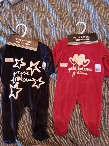 Lot 3 mois petit bateau dors bien