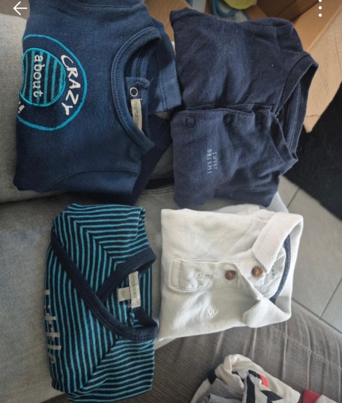 Lot de 65 vêtements garcon - photo numéro 9