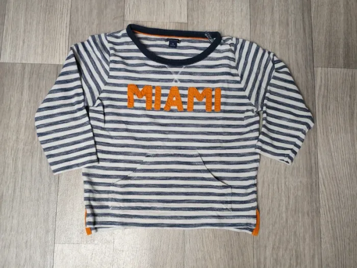 Tee-shirt manche longue Kiabi 5 ans
