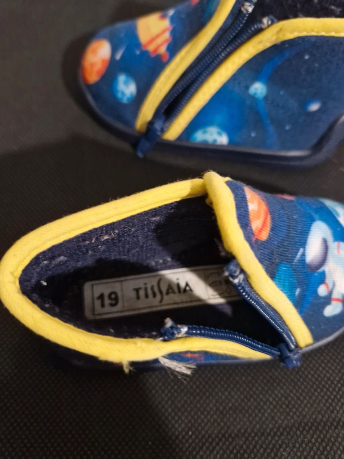 Chaussons thème espace 19 Tissaia - photo numéro 5