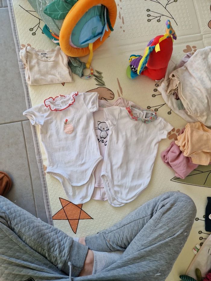 Lot body manches courtes
