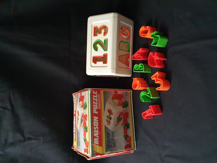 Ancien Jouet d'éveil Maison puzzle éducative Année 80/90 vintage