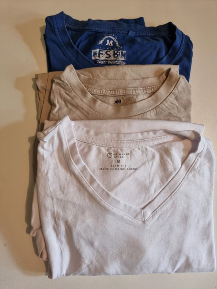 Lot 3 T-shirts taille M :