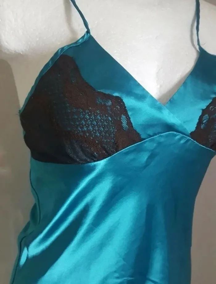 Belle nuisette satiné turquoise Collection Dream Girl T: S 36 - photo numéro 2