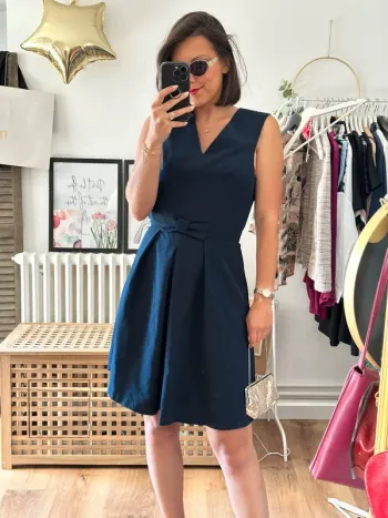 Robe Naf Naf bleu marine taille 36