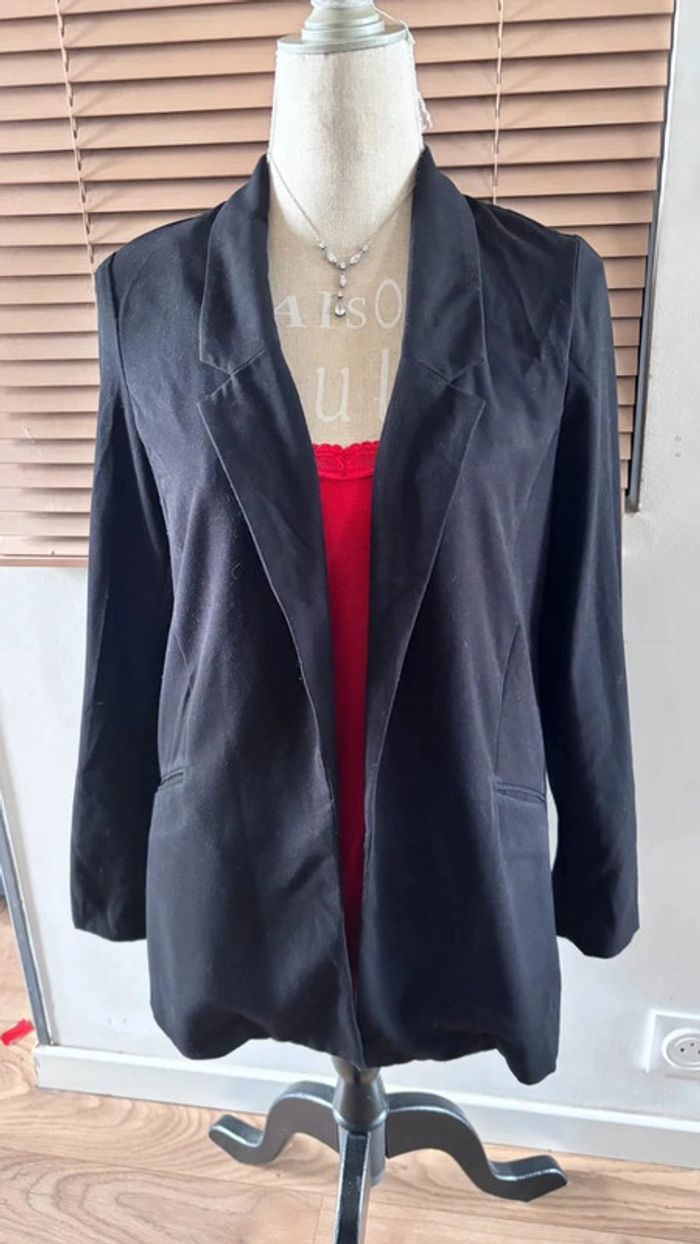 💕 blazer en tissus noir #stradivarius taille 34 XS - photo numéro 2