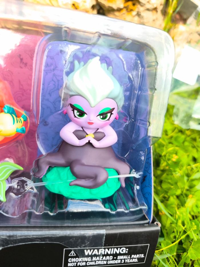 Playset set Disney showcase Ariel little mermaid sirène Ursula disigner pop Funko figurine figure - photo numéro 3
