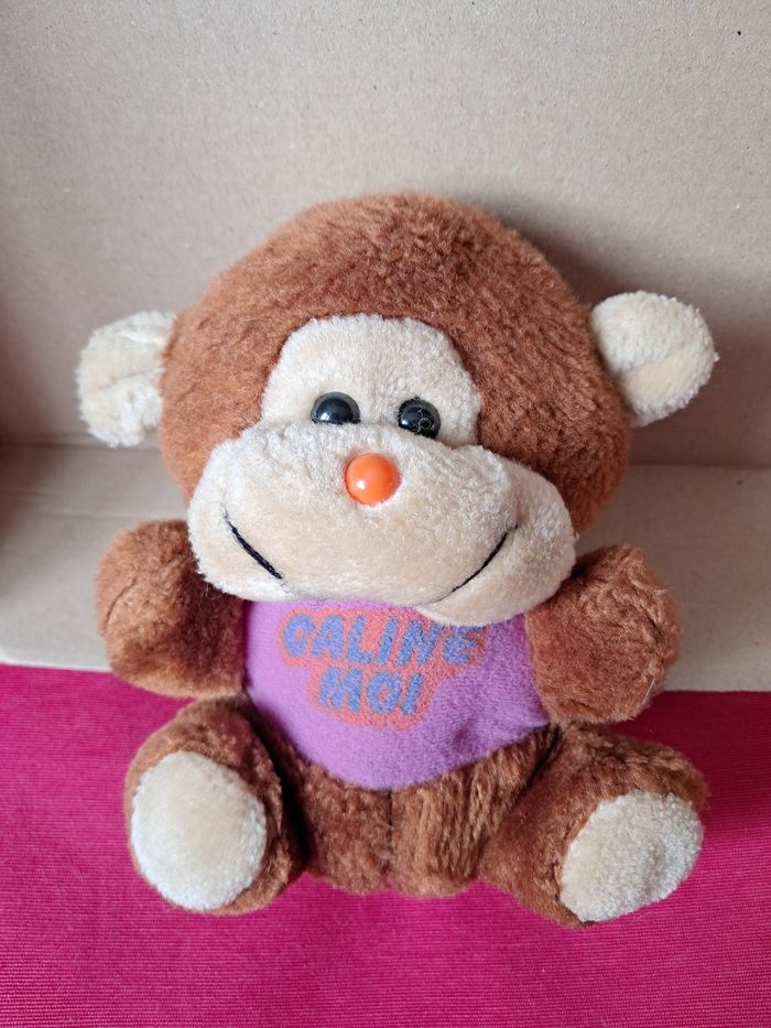 Peluche petit ours "câline moi"