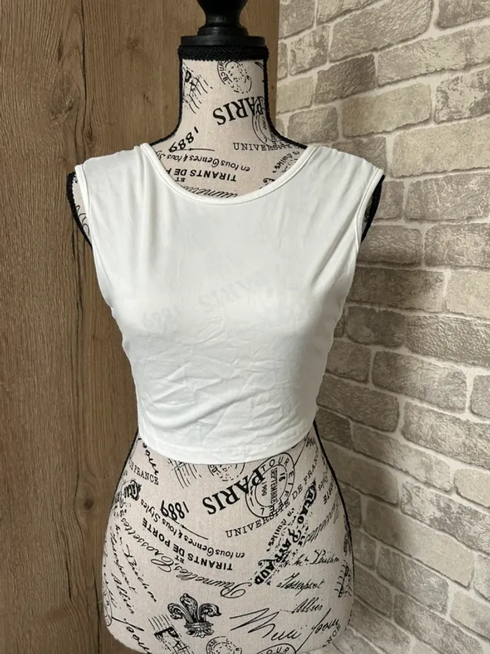 Crop top dos nu taille S