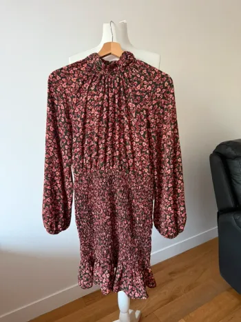 Jolie robe d’été fleurie Zara M/38