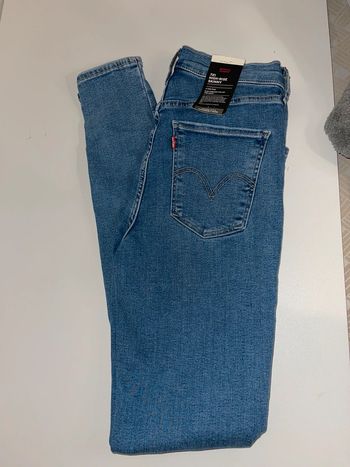 Levi’s 721 High-rise skinny