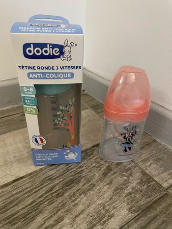 Lot de 2 biberons Dodie