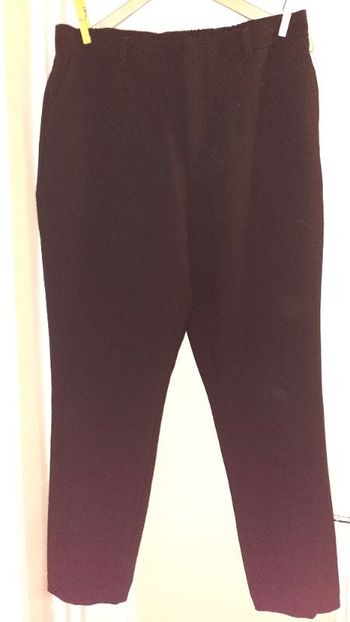 Pantalon noir classique 44