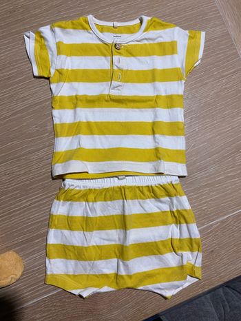 Ensemble petit bateau