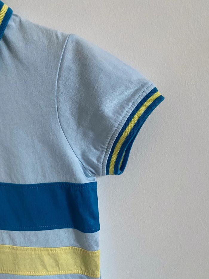 Polo bleu clair avec bandes bleu foncé et jaune - 4 Ans - photo numéro 4