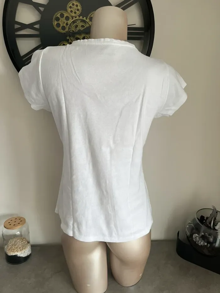 Tee-shirt blanc - photo numéro 3